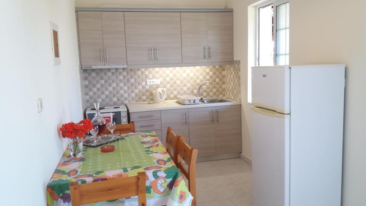 Panagiotis I & II Stds And Apts 蒂锡利维 外观 照片