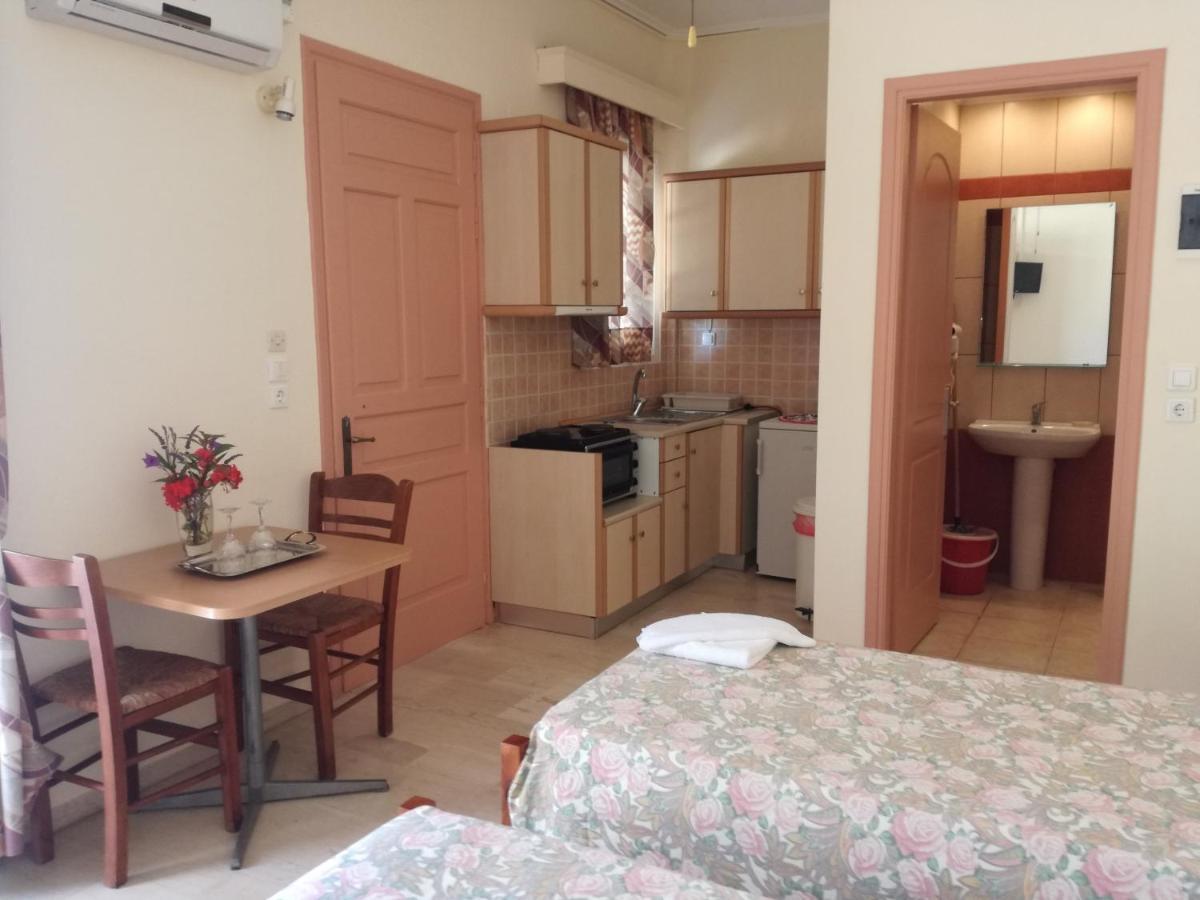 Panagiotis I & II Stds And Apts 蒂锡利维 外观 照片