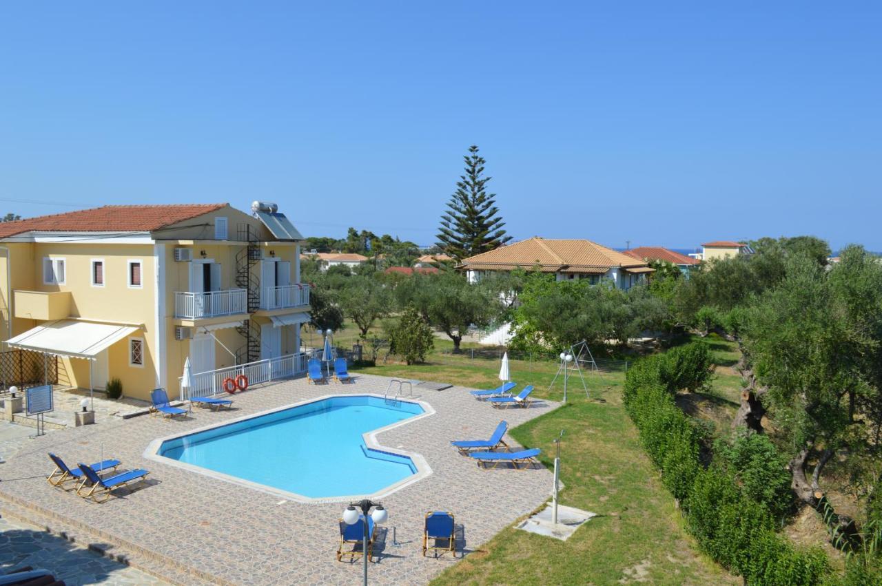 Panagiotis I & II Stds And Apts 蒂锡利维 外观 照片
