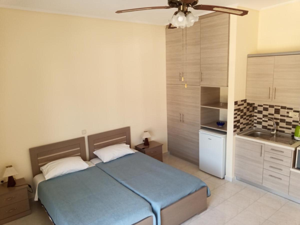 Panagiotis I & II Stds And Apts 蒂锡利维 外观 照片