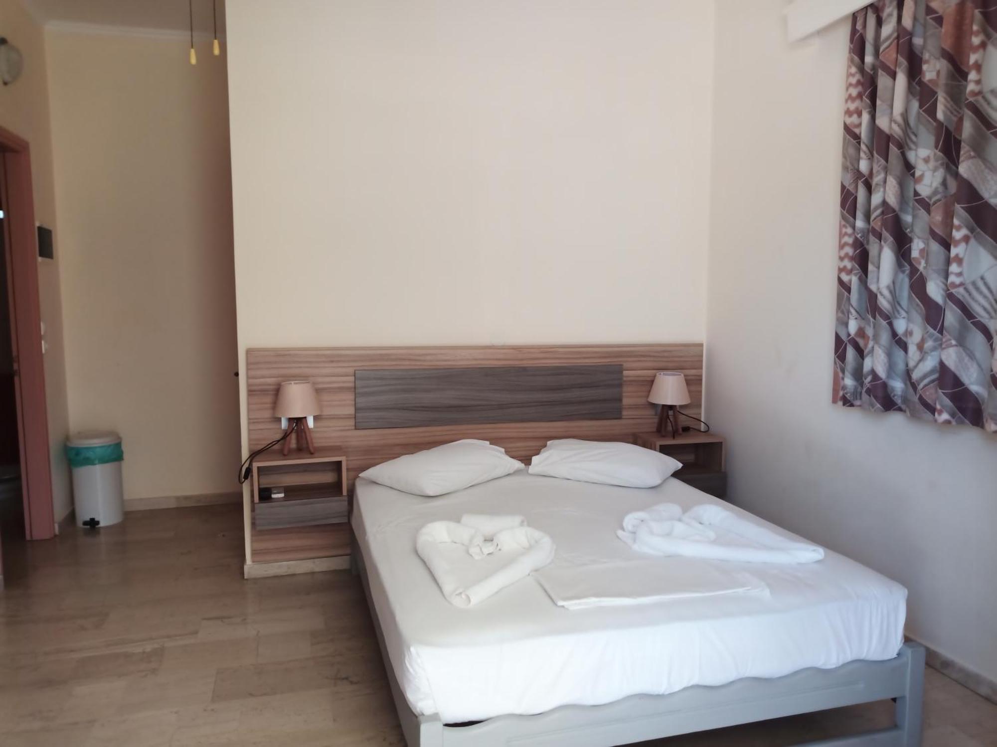 Panagiotis I & II Stds And Apts 蒂锡利维 外观 照片